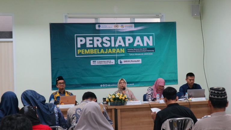FEB UNIMUS Gelar Rapat Persiapan Pembelajaran TA Gasal 2025/2026